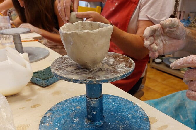 Ceramics Workshops For Kids Only / Artemida - Introducing the Ceramics Workshop for Kids in Artemida
