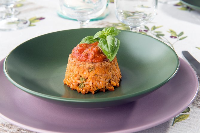 Cesarine: Dining & Cooking Demo at Locals Home in Palermo - Meeting and Safety Information