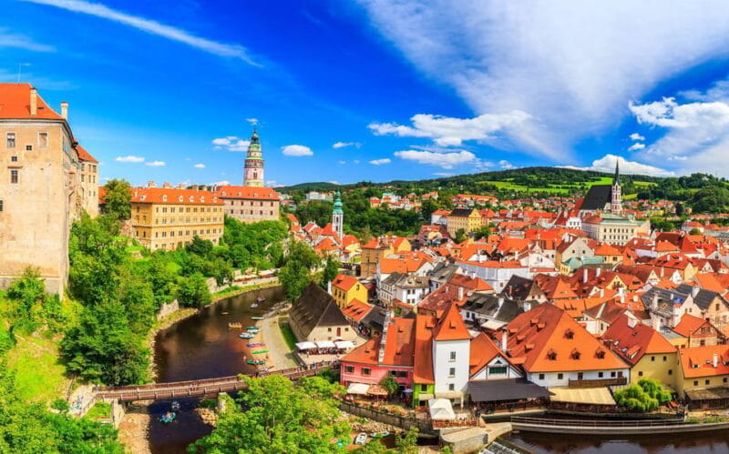 Cesky Krumlov Private Day Trip from Prague - Discovering Cesky Krumlov: A Fairytale Town