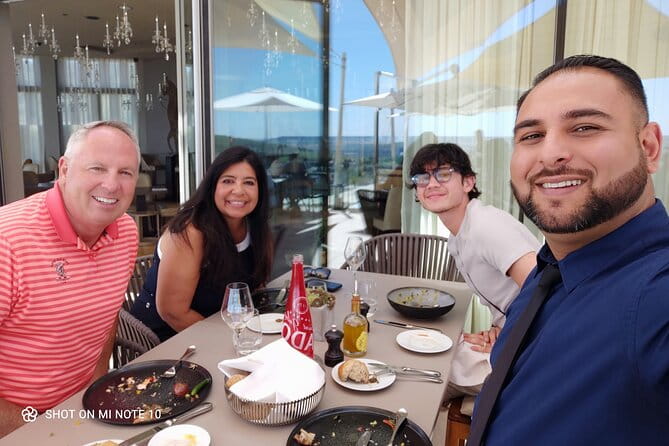 Champagne Lover Tour&Amazing Experience&With champagne sabering - Key Points