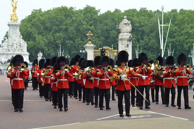 Changing of the Guard Walking Tour - Whats Included