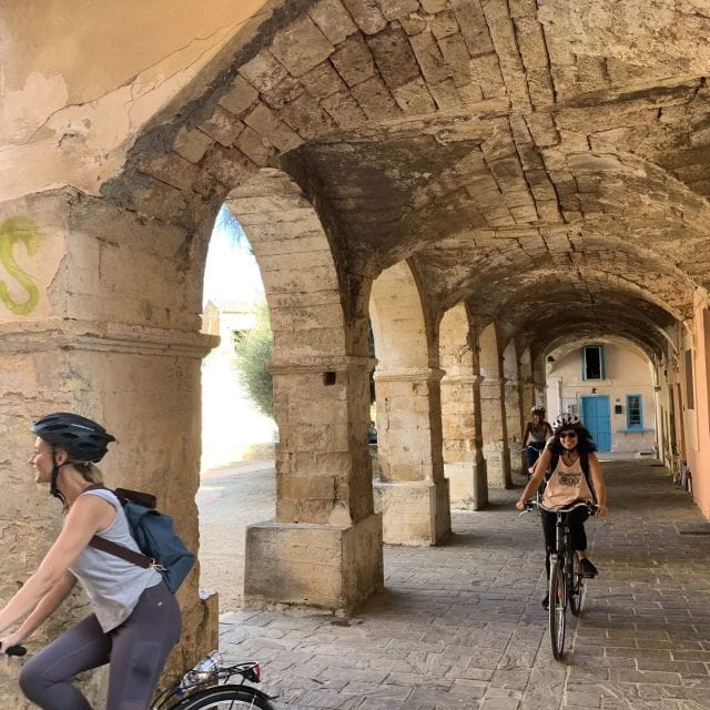 Chania: City Highlights Small Group Bike Tour - Entering The Heart of Chania: What to Expect