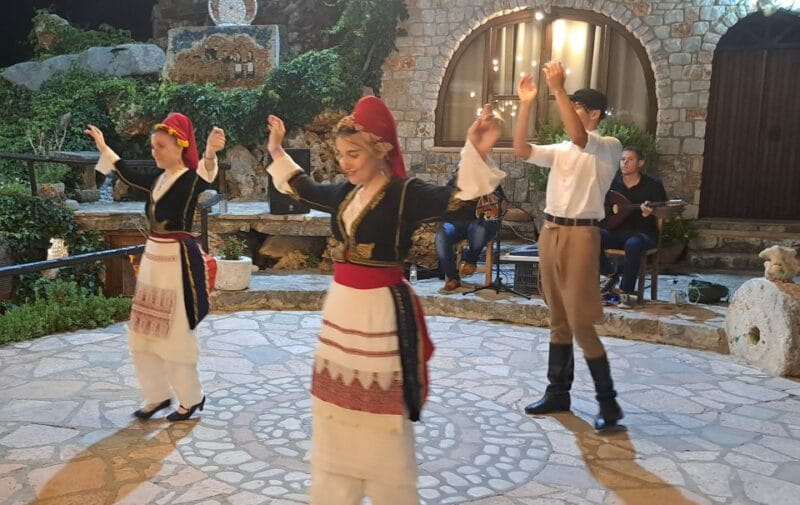 Chania: Cretan Folklore Dance Show with Dinner - Logistics and Practical Tips for a Smooth Evening