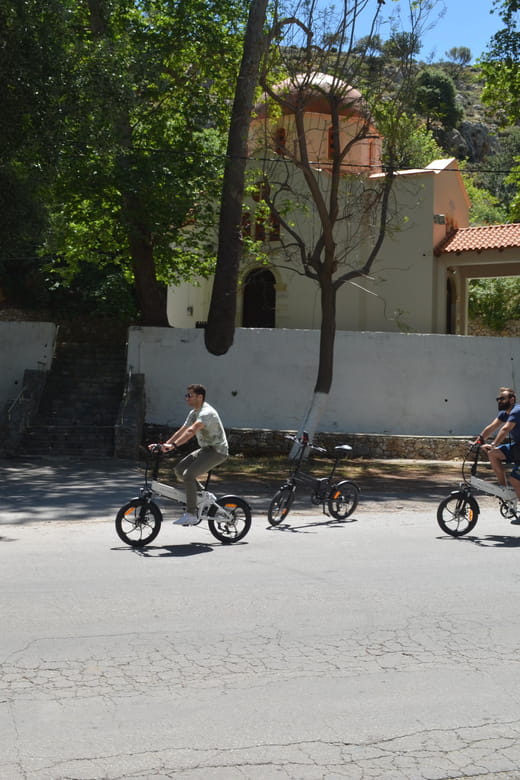 Chania Ebike Fit Tour + Traditional Snack - Exploring Crete’s Natural Beauty on Two Wheels and Two Feet