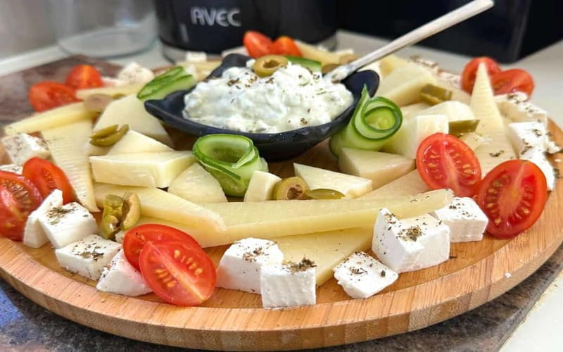 Chania Old Port: Luxury Catamaran Cruise to Agioi Theodoroi - Who This Cruise Is Perfect For