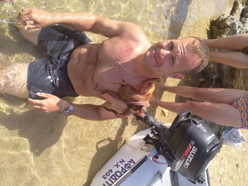 Chania Town: Glass-Bottom Boat Cruise to Thodorou & Lazareta - Lazaretta Island: The Perfect Beach Escape