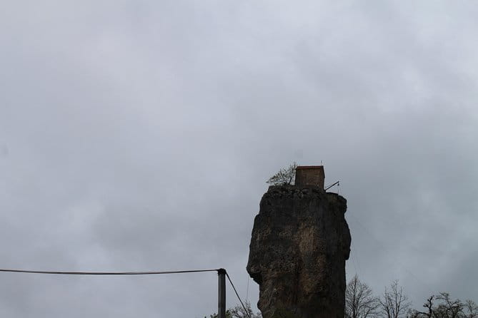 Chiatura. Soviet Past in the present. + Katskhi pillar - FAQ