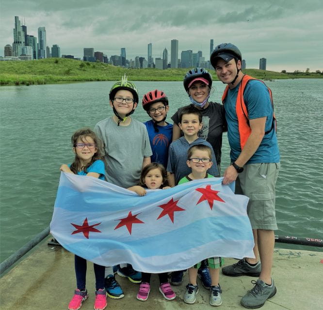 Chicago: Downtown Family Food Tour by Bike With Sightseeing - Optional VIP Craft Beer Upgrade