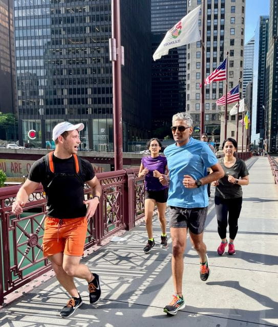 Chicago: Downtown Highlights Running Tour - Experience Highlights