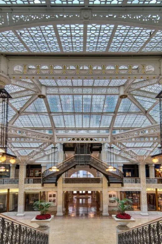 Chicago Loop Architecture Private Walking Tour - The Rookery: Architectural Masterpiece