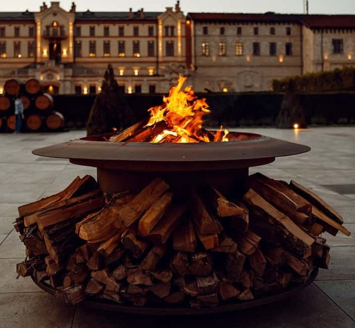 Chiinu & Castel Mimi Wine Tour  With Wooden Monastery - Logistics: How It All Comes Together