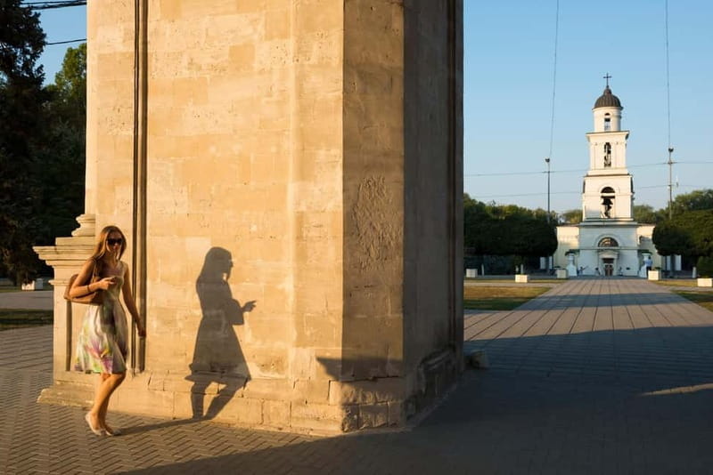 Chisinau: City Highlights Walking Tour with Local Guide - Key Points / Takeaways