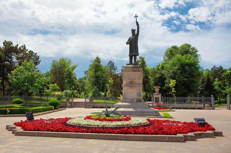 Chisinau: City Highlights Walking Tour with Local Guide - FAQ