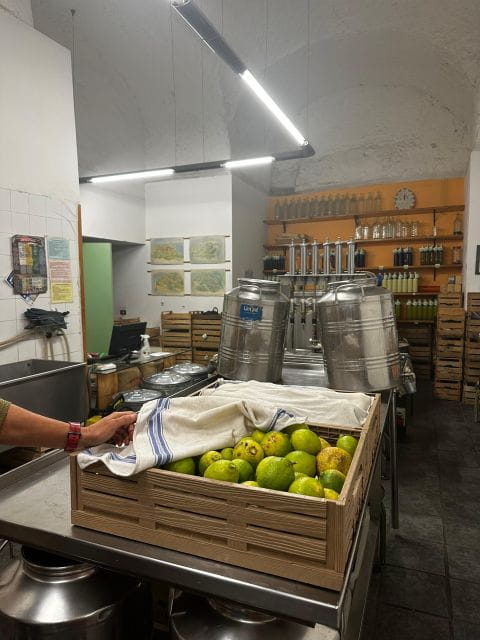 Chocolate and Pastry tasting tour in Napoli Old Town - FAQ about the Naples Chocolate & Pastry Tour