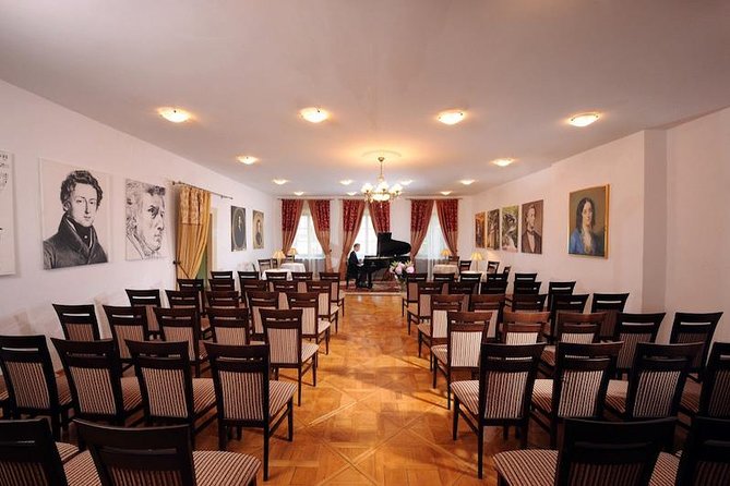 Chopin Piano Concert at Chopin Gallery With a Glass of Wine - Venue and Location