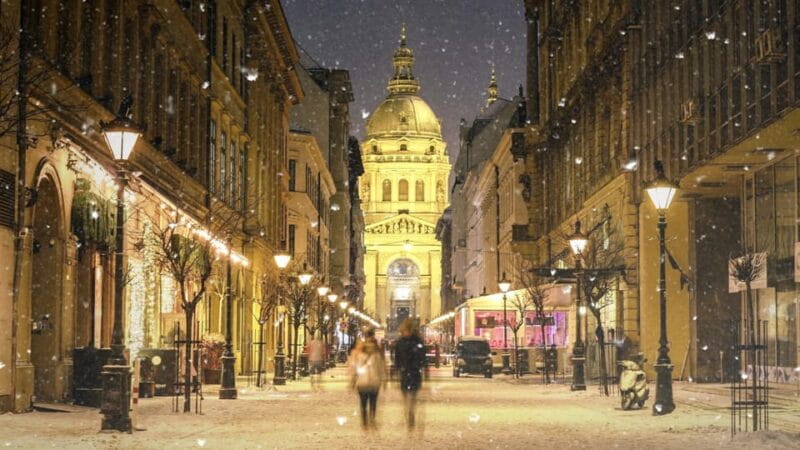 Christmas in Budapest: St. Stephen Basilica & Downtown - Exploring Budapest’s Christmas Charm