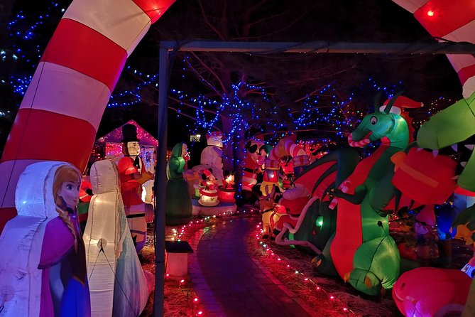 Christmas in Victoria and the Butchart Gardens - Holiday Lights and Displays