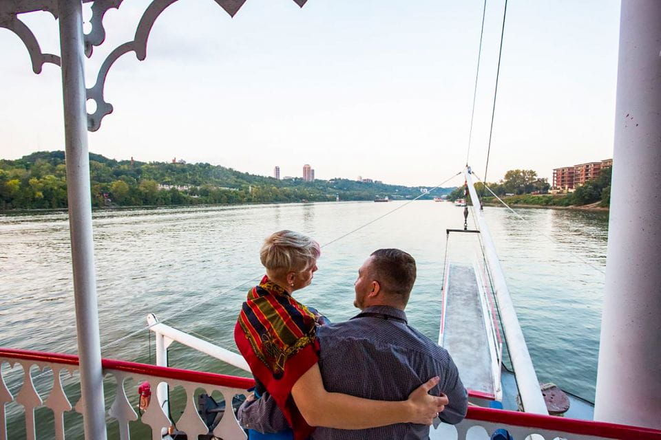 Cincinnati: Riverboat Cruise With Lunch and Entertainment - Location and Parking Details