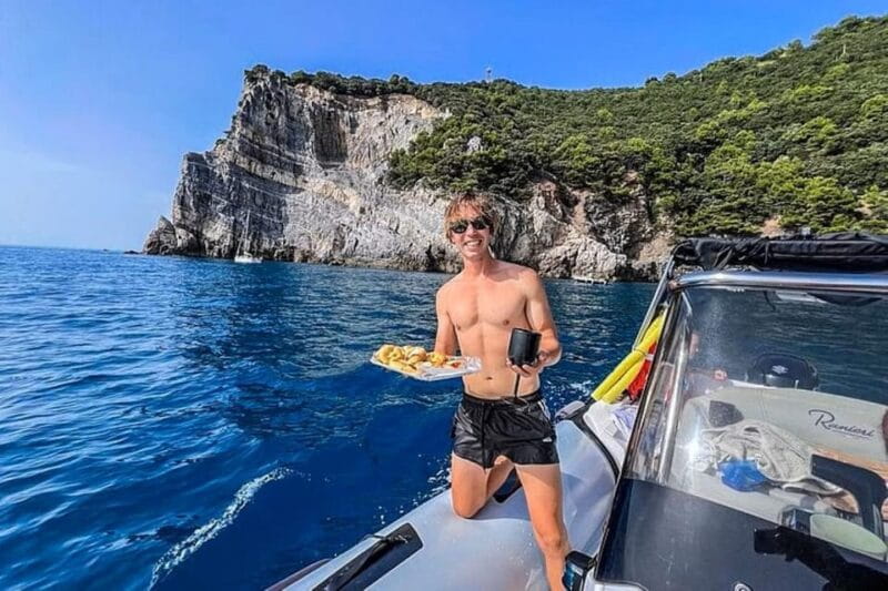 Cinque Terre boat tour: La Spezia, Portovenere & hidden gems - Practical Tips for a Great Experience