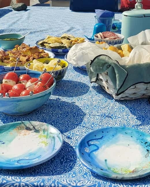 Cinque Terre daily boat tour with traditional ligurian gozzo - Who will love this tour?