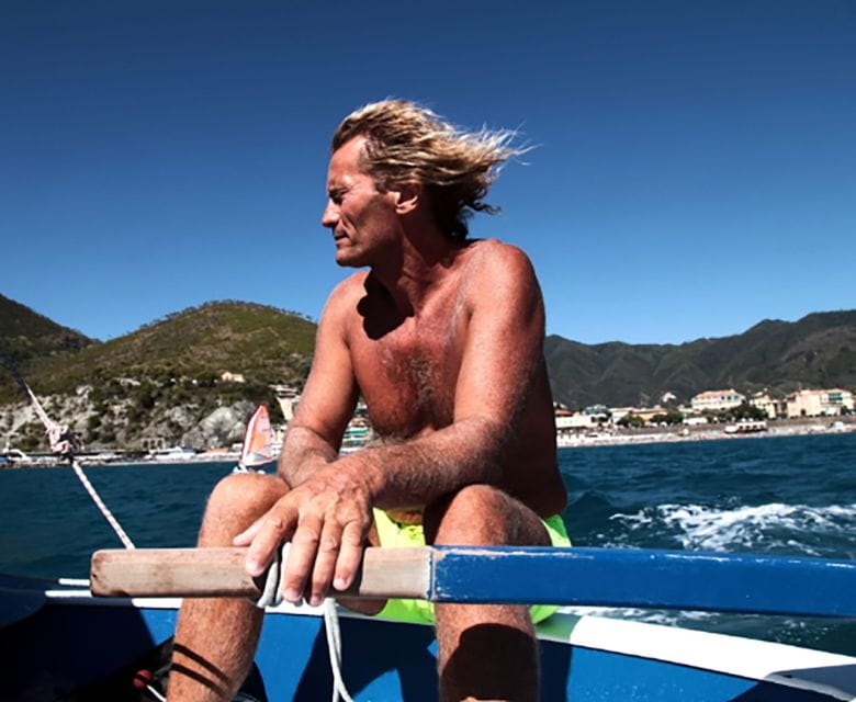 Cinque Terre: Morning Boat Tour with breakfast and brunch - Breakfast on Board: A Delicious Italian Wake-Up Call