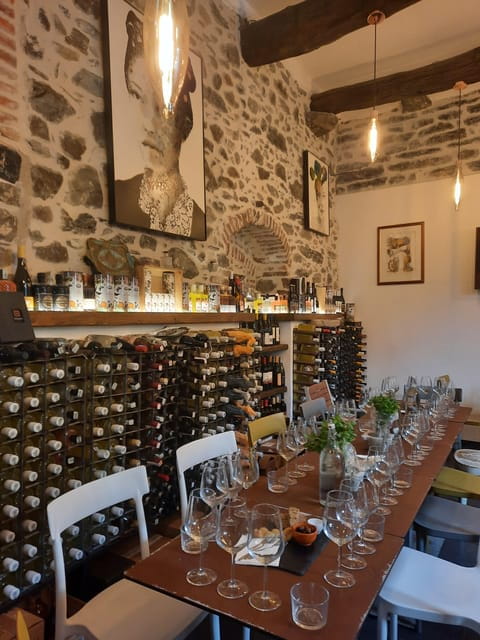 Cinque Terre: Pesto Making Class with Wine and Food Tasting - Entering a World of Ligurian Flavors in a Tiny Cellar