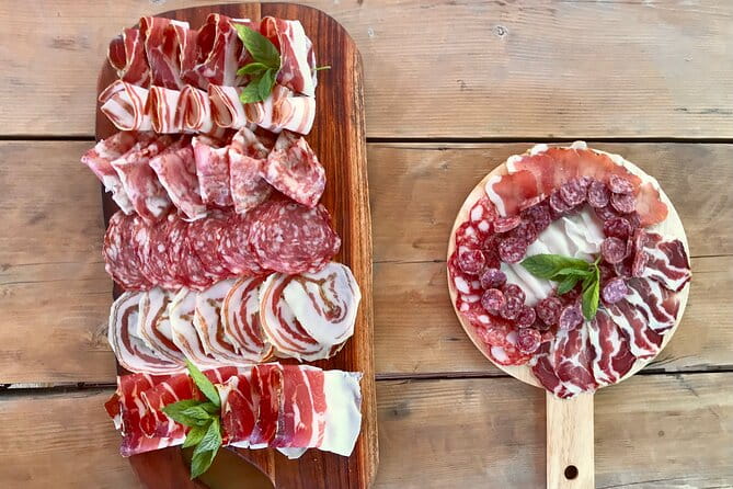 Cinta Senese tour with tasting dinner on the farm - Who Will Love This Experience?