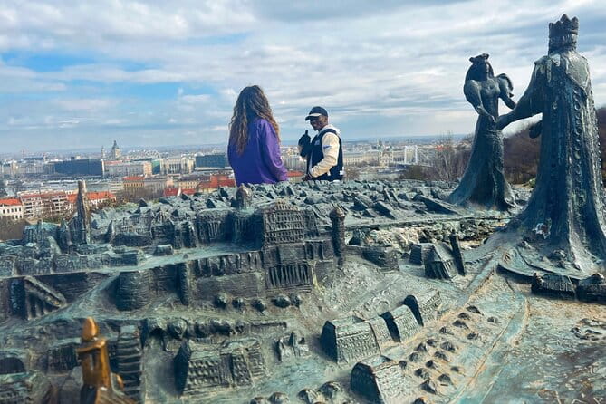 Citadel tour on e-scooter incl. Liberty Statue and panoramic view - FAQ