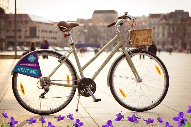 City Bike rent in Vilnius for 1 day - Introduction: A Practical and Enjoyable Way to Discover Vilnius