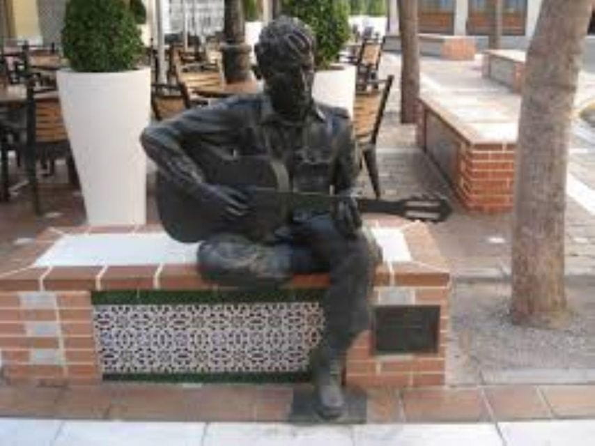 City Center: the City of Various Cultures - Highlights of the Guided City Tour