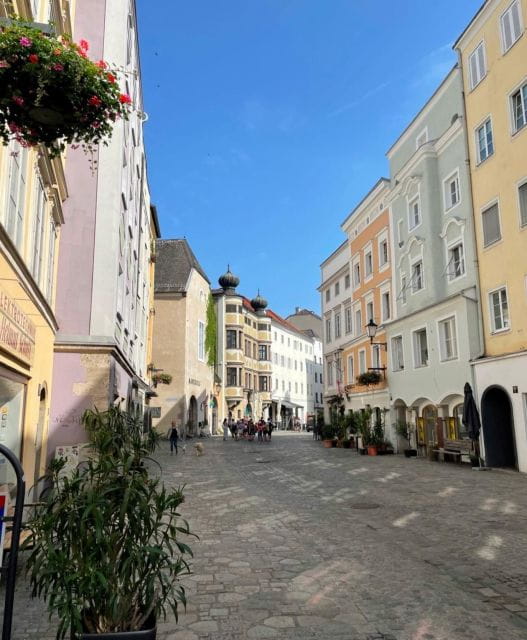 City Quest Linz: Discover the Secrets of the City! - Accessibility and Validity