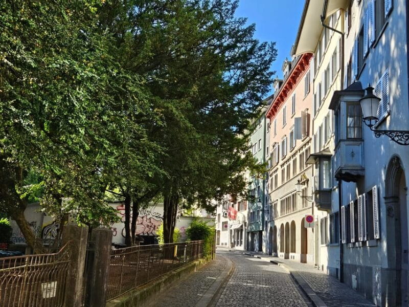 City tour historic old town Zurich - Discover Zurich’s Old Town: An Authentic and Engaging Walk