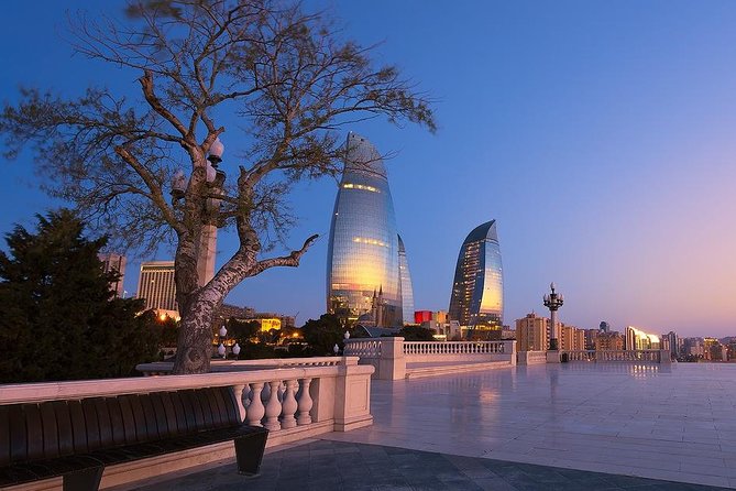 City Tour in Baku - Tour Duration and Group Participation