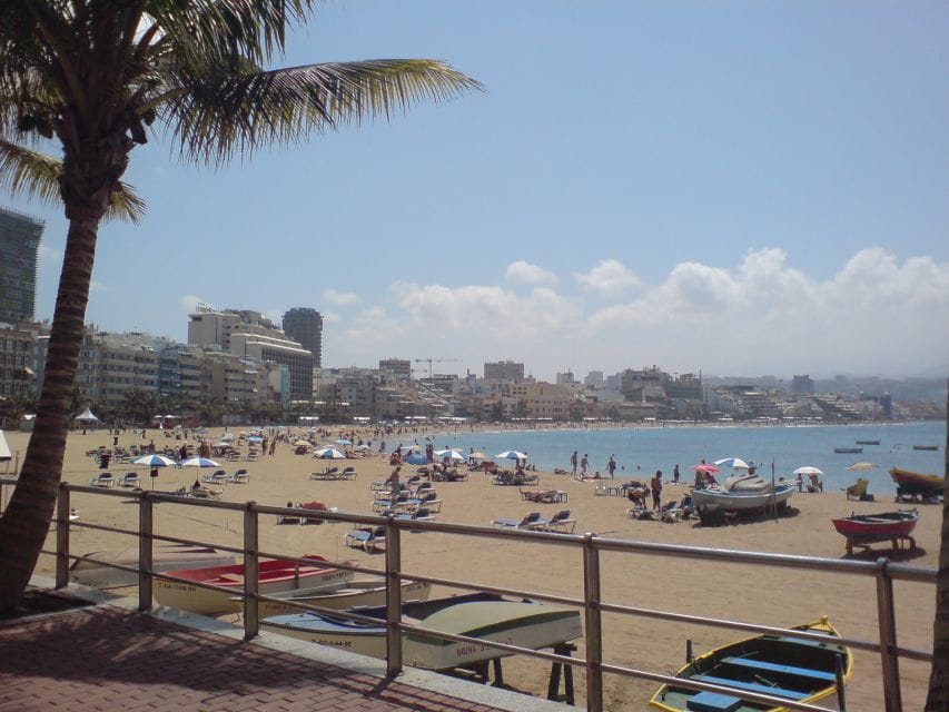 City Treasures Unveiled: 3.5-Hour Las Palmas Taxi and Walkin - Itinerary Breakdown