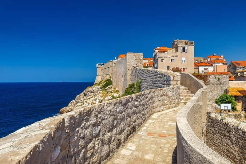 City Walls, Stradun & Dubrovnik Old Town Walking Tour - Discovering Dubrovnik: A Walk Through Its Historic Heart