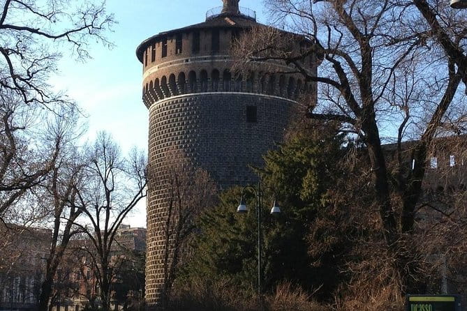 Classical Milan tour - Exploring Milan with a Guide: A Practical Overview