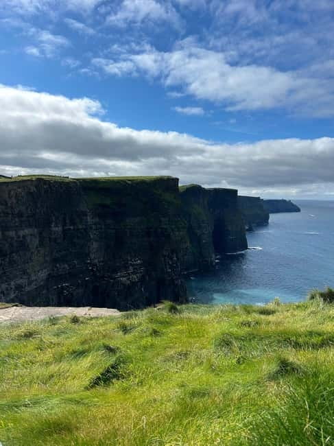 Cliffs of Moher: Chauffeur-Driven Day Tour from Dublin - Price and logistics