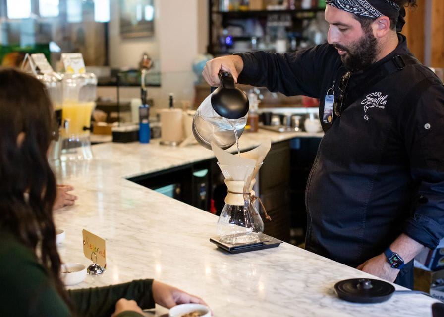 Coffee Crawl & VIP Morning in Pike Place Market - Accessibility and Mobility Considerations