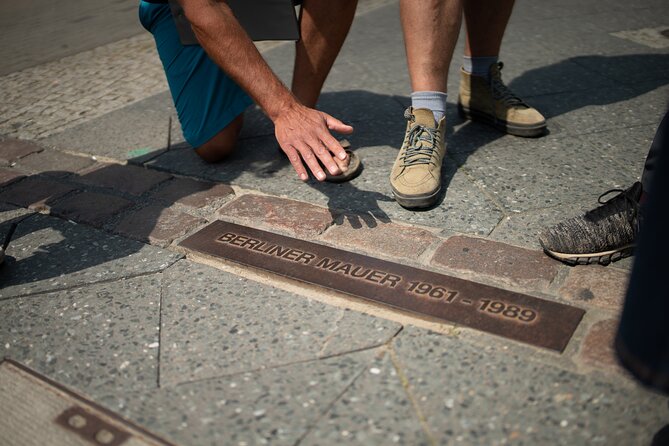 Cold War Walking Tour of Berlin - Highlights