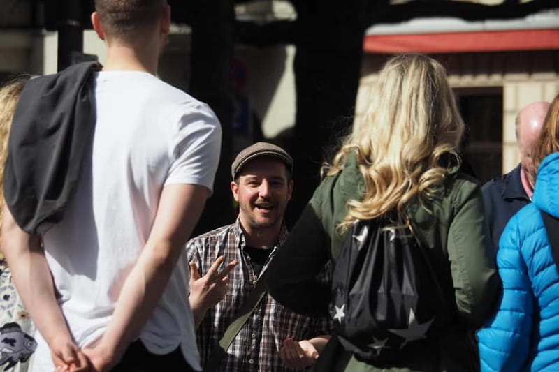 Cologne: Classic Cologne Sights, Stories and Spirit - A Colorful Introduction to Cologne’s Old Town and Beyond