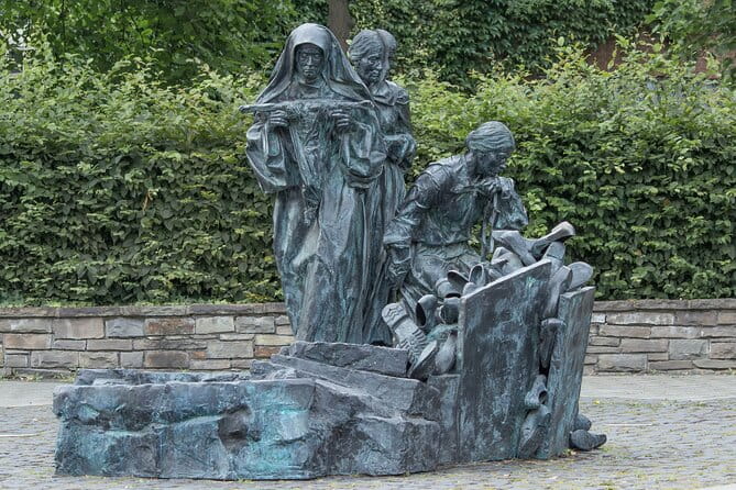 Cologne EL-DE Haus and WWII Jewish Holocaust History Tour - Who Will Benefit Most from This Tour?