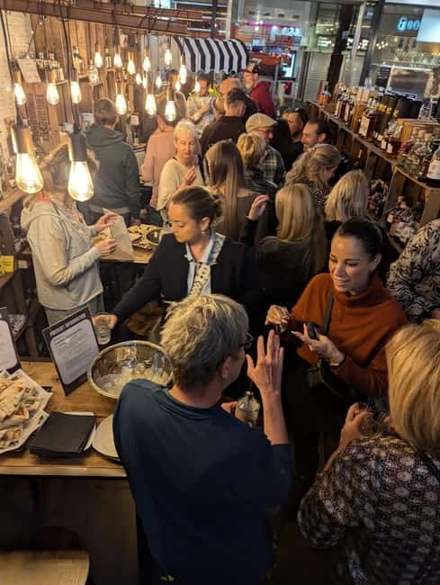 Cologne: Gin tasting at the Haus der Manufakturen - The Unique Setting of Haus der Manufakturen