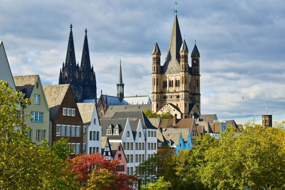 Cologne: Old Town Highlights Walking Tour - Traversing the Iconic Hohenzollern Bridge