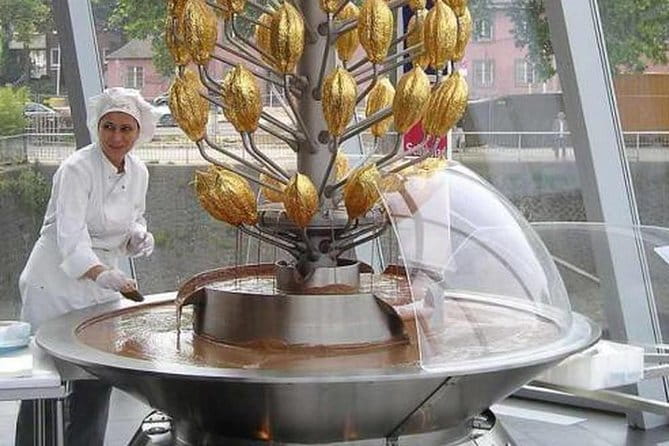 Cologne Private Full-Day Sightseeing Tour from Amsterdam - Exploring Cologne on a Private Day Trip