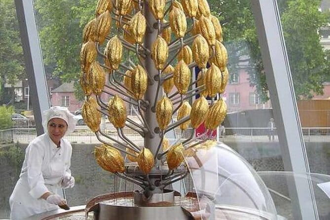 Cologne Private Roundtrip transfer incl. chocolate museum tickets - The Practicalities: Transportation, Timing, and Flexibility