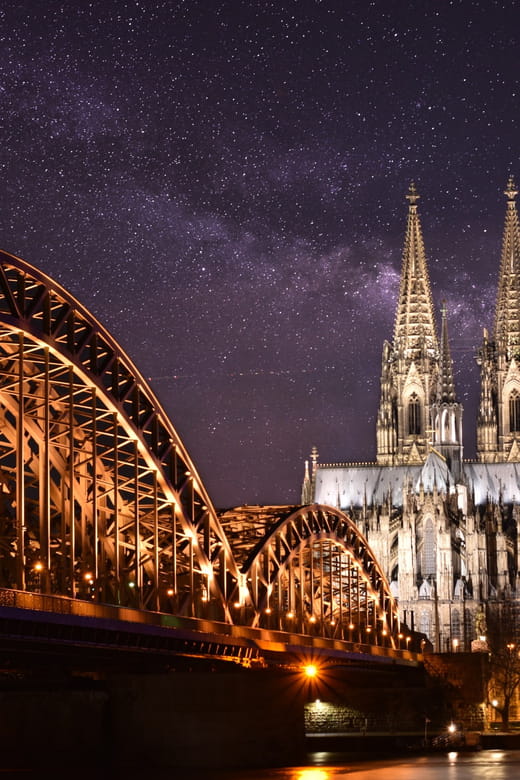 Cologne: Rhine River Winter Cruise with Festive Music - Exploring Cologne’s Rhine Winter Cruise in Depth