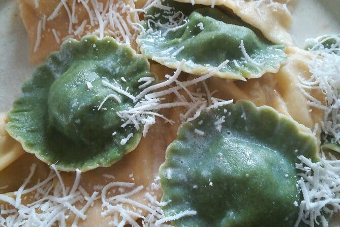 Colorful Pasta Workshop in Bologna with meal - Key points/Takeaways