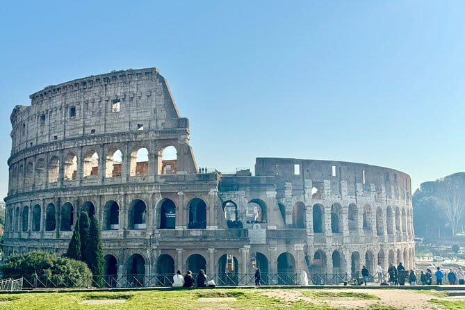 Colosseum Arena & Roman Forum Guided Tour - Key Points