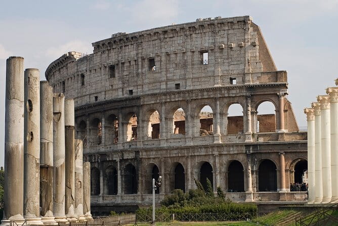 Colosseum Express ARENA FLOOR - semi private 7 pax / private - FAQ