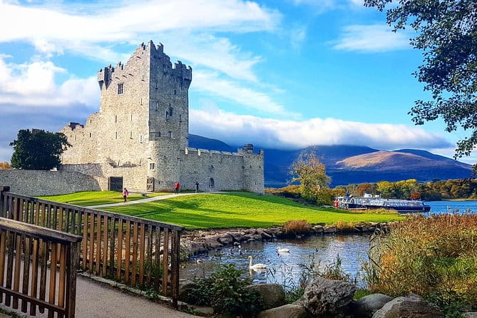 Combination Killarney Jaunting Car Tour and Lakes of Killarney Cruise - A Deep Dive into the Tour Experience